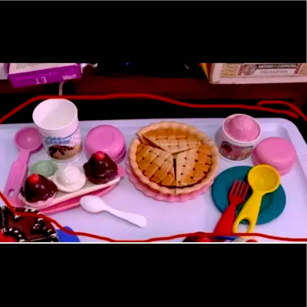 Fisher Price Pie & Banana split set.